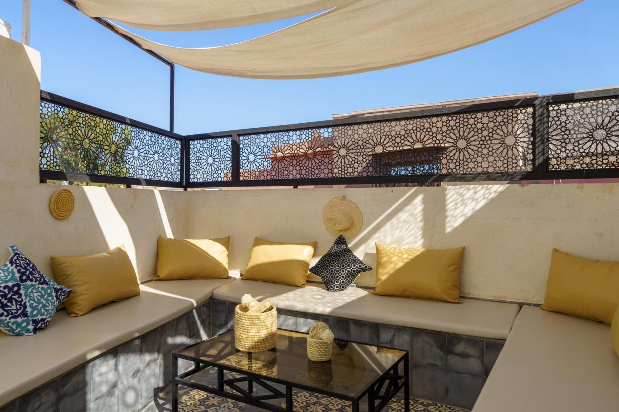 Riad 4 Chambres - Piscine & Petit Dejeuner Gratuit - Wifi Fibre Optique Marakéš Exteriér fotografie