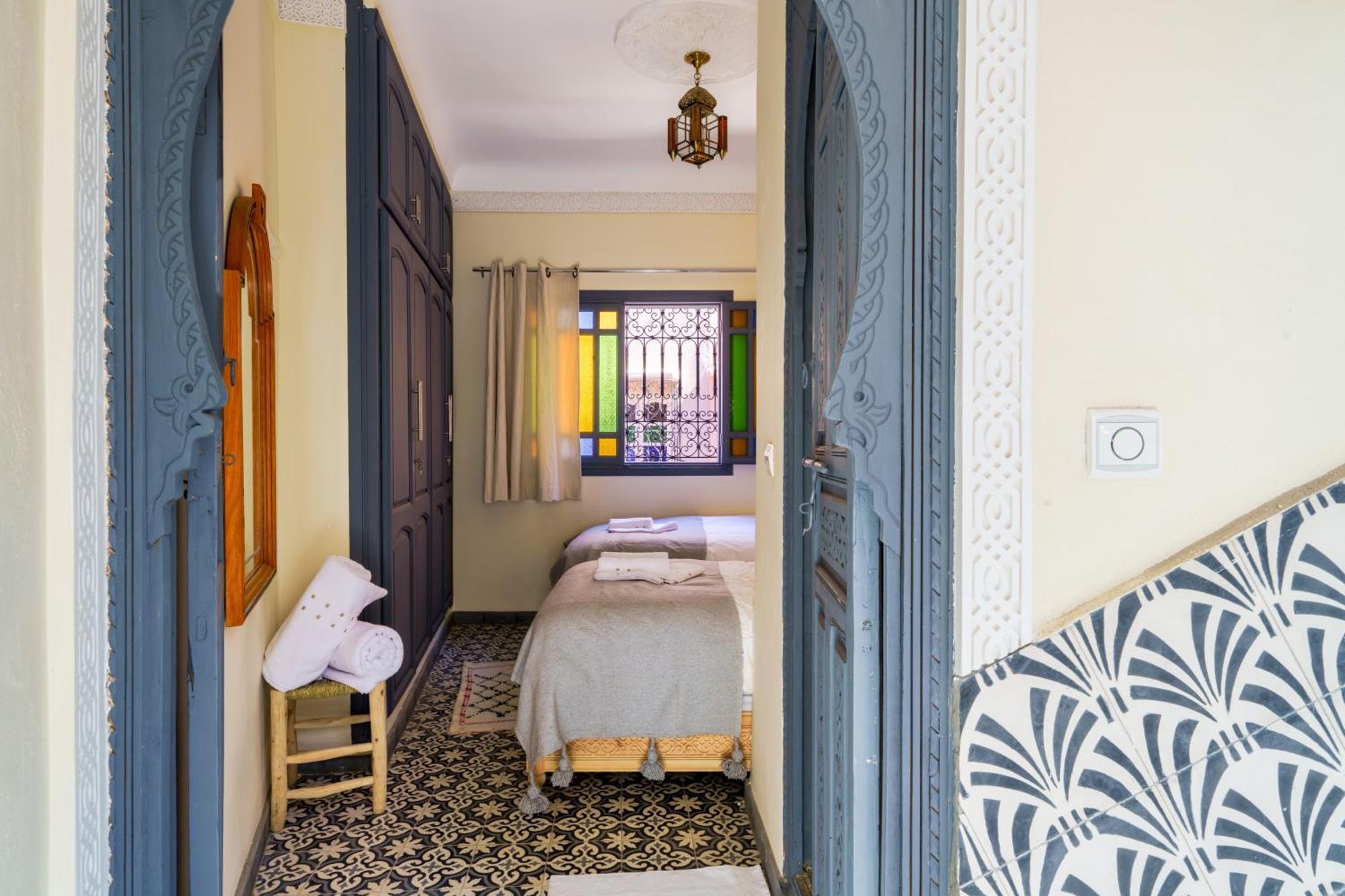 Riad 4 Chambres - Piscine & Petit Dejeuner Gratuit - Wifi Fibre Optique Marakéš Exteriér fotografie